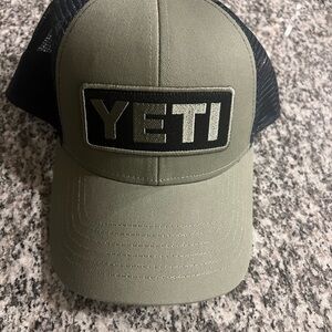 Yeti Hat